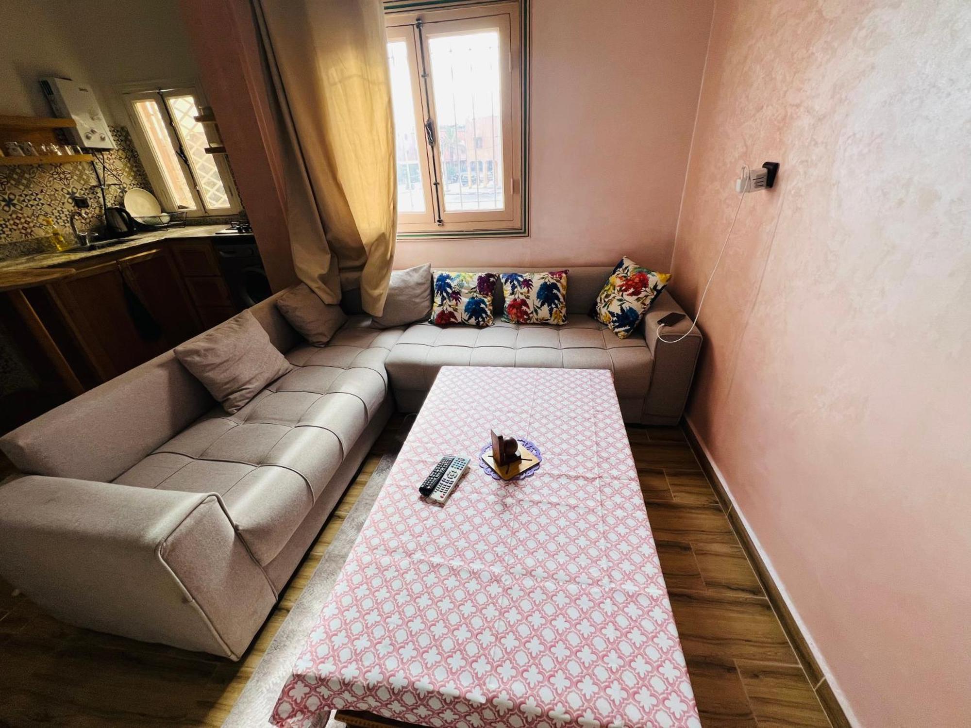 Julie'S Airport Apartment Марракеш Экстерьер фото